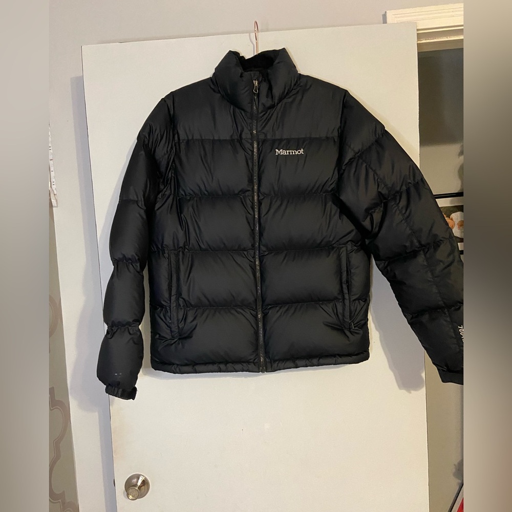 Marmot medium black puff jacket